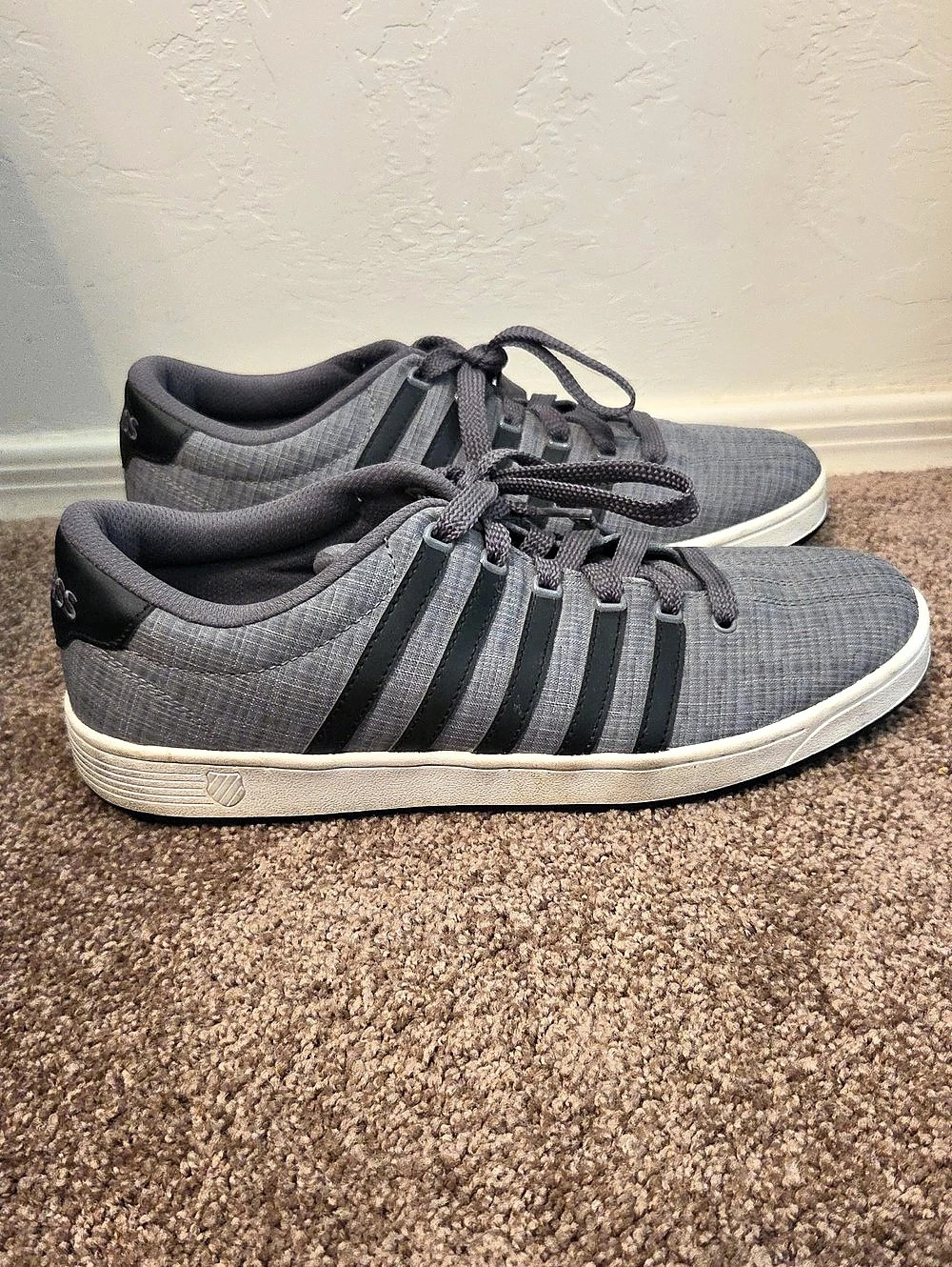 K-SWISS D18/124 Men's Sneakers Gray Black US 10.5